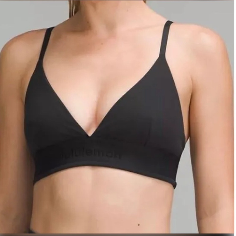 Lululemon Black Align V-Neck Sports Bra